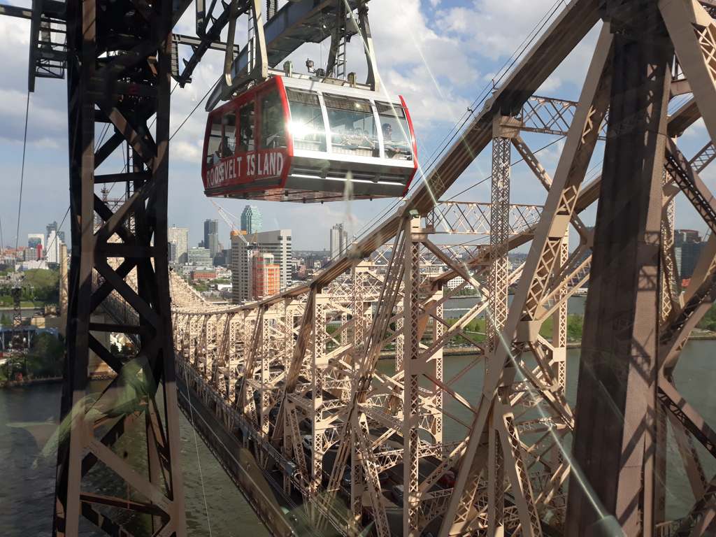 Roosevelt Island Tramway: Die Manhattan-Seilbahn - NEW YORK GEHEIMTIPPS